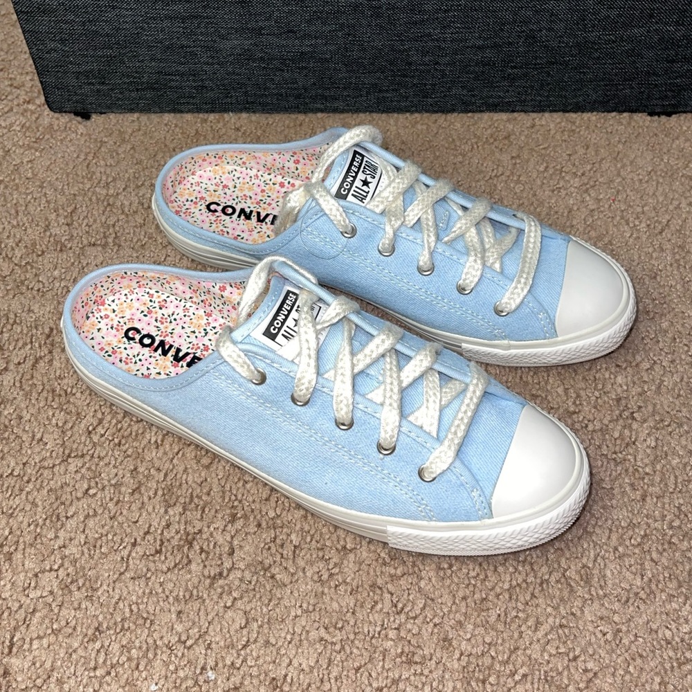 Converse CTAS Dainty Mule Slip size 7 NWT